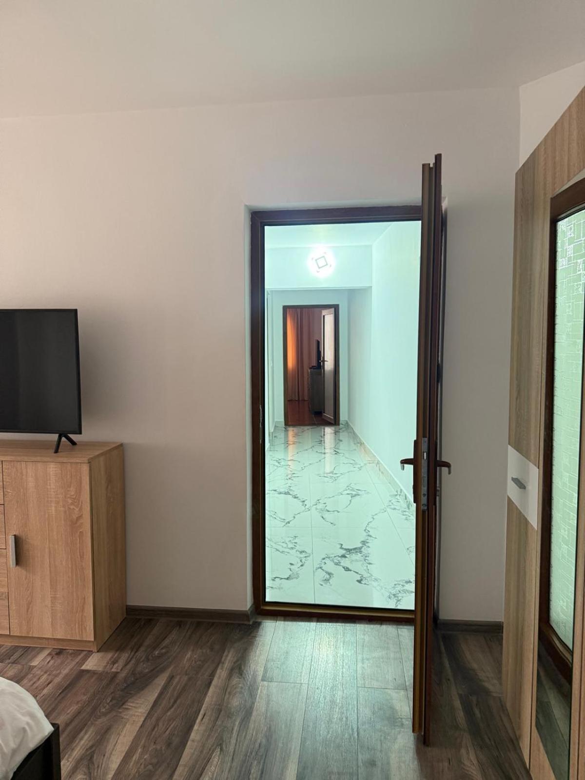Dari Apartamento *